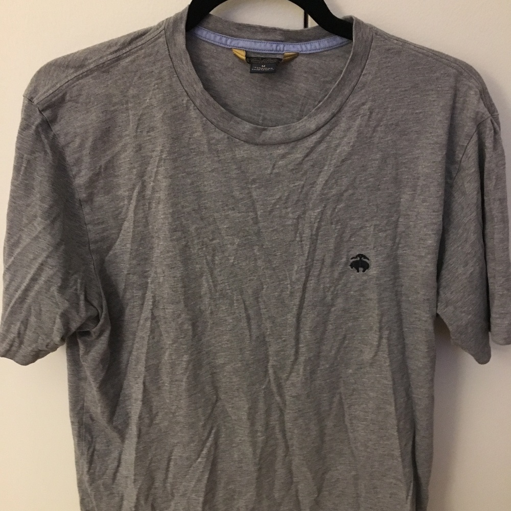 Men's gray Brooks Brothers t-shirt (M)